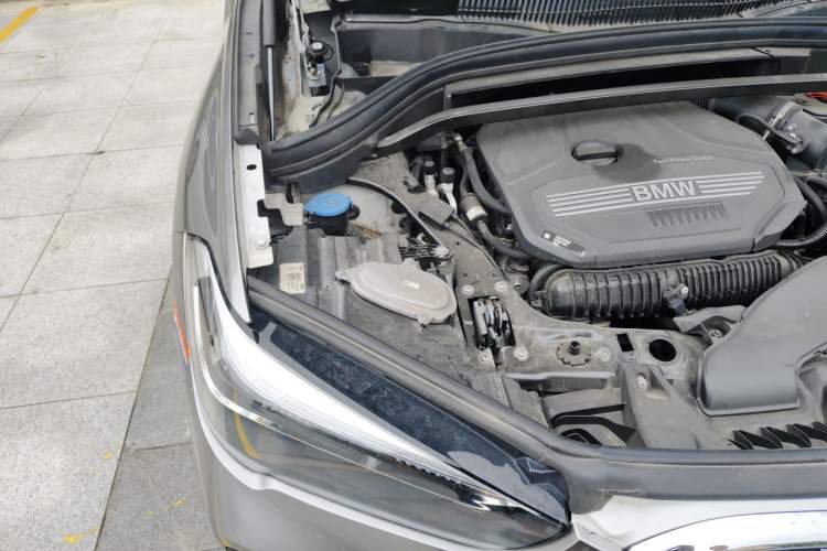 Used BMW X1 2022 sDrive25Li Leading Model Engine Bay Right
