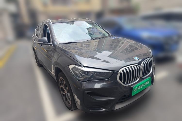 Used BMW X1 2022 sDrive25Li Leading Model Front Right 45 Deg