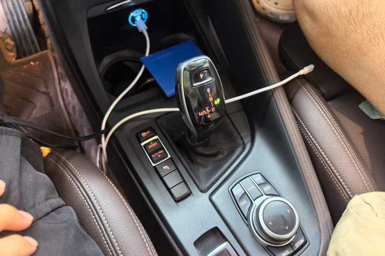 Used BMW X1 2022 sDrive25Li Leading Model Gear Lever