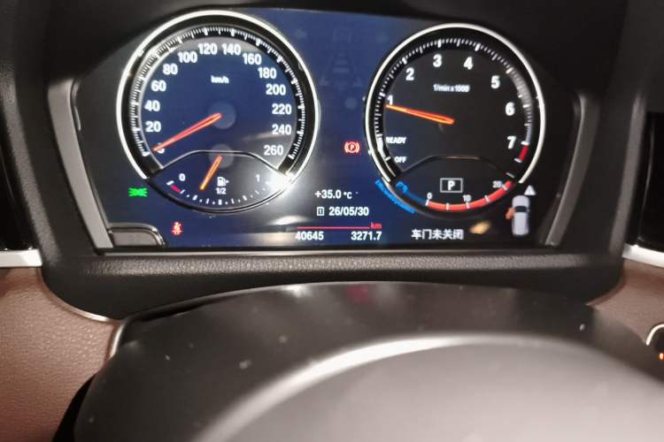 Used BMW X1 2022 sDrive25Li Leading Model Odometer Close Up