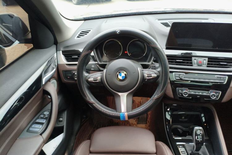 Used BMW X1 2022 sDrive20Li Luxury Model Steering Wheel