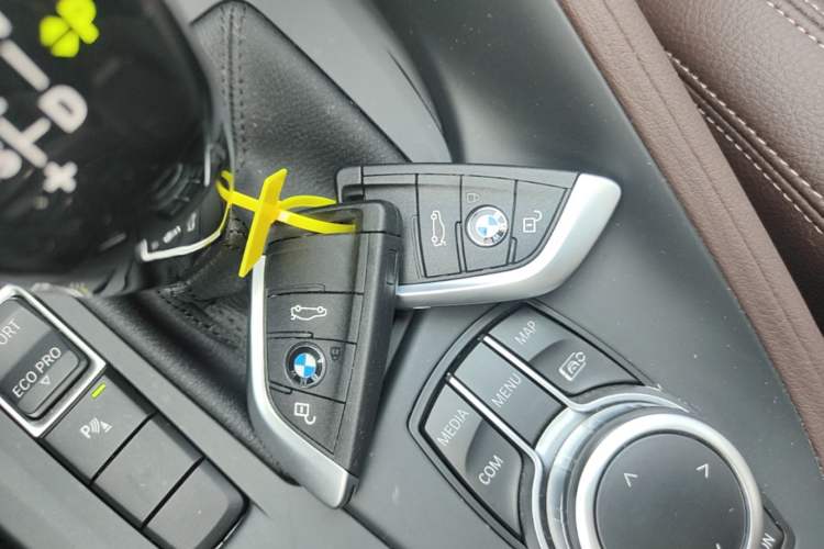 Used BMW X1 2022 sDrive25Li Leading Model Vehicle Key