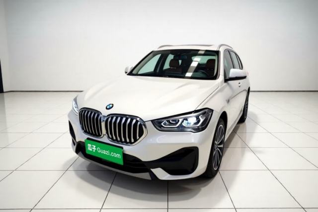 Używany BMW X1 2022 sDrive25Li Leading Model