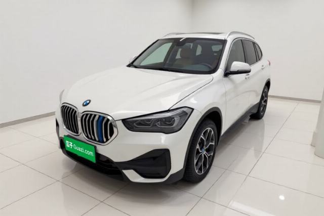 BMW X1 2022 sDrive25Li Leading Model usado