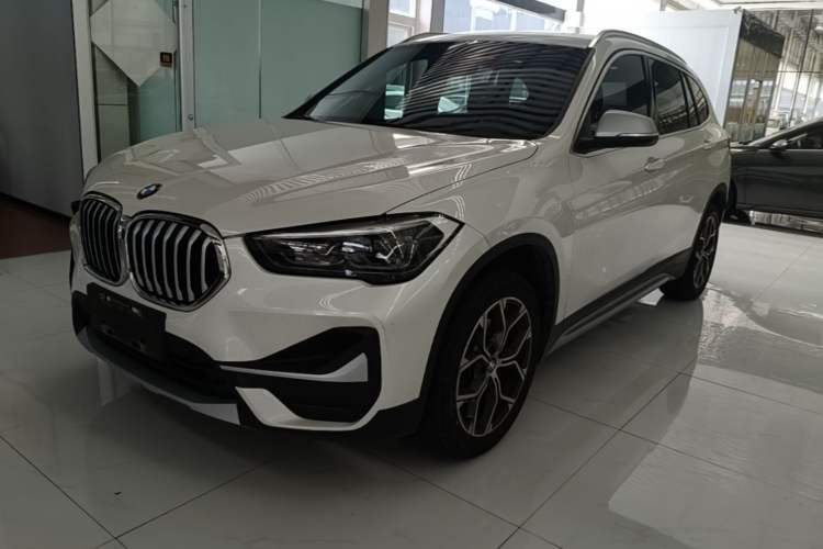 Used BMW X1 2022 sDrive20Li Luxury Model Guazi used car, China used car export, Used car for sale, Used cars, Cheapest cars for sale
