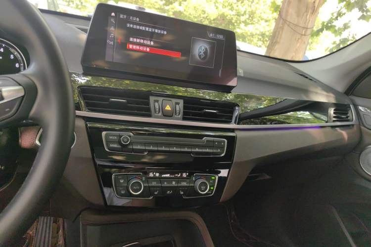 Used BMW X1 2022 sDrive25Li Leading Model Audio And AC Panel