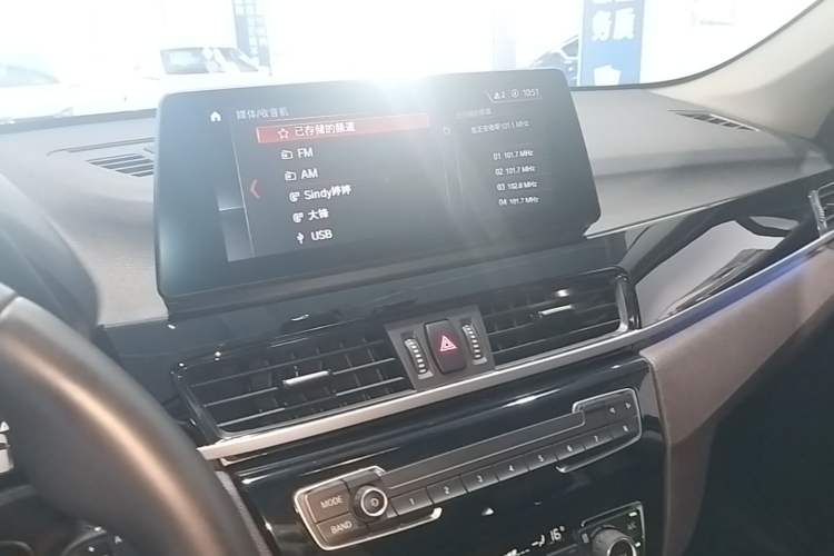 Used BMW X1 2022 sDrive25Li Leading Model Audio And AC Panel