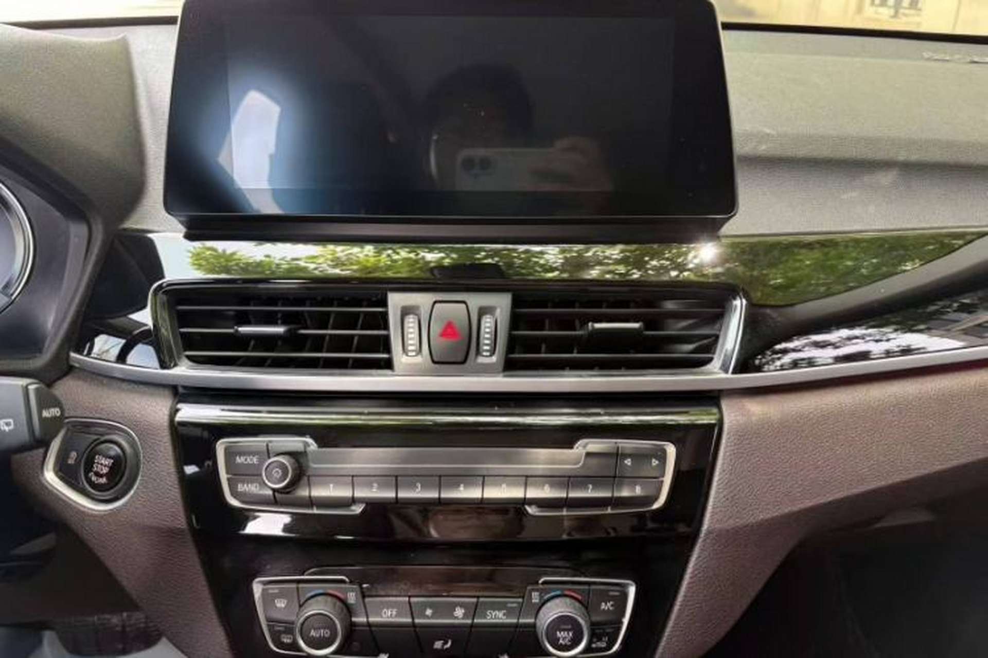 Used BMW X1 2022 sDrive25Li Leading Model Audio And AC Panel
