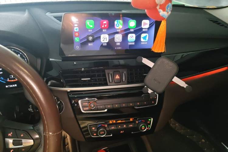 Used BMW X1 2022 sDrive25Li Leading Model Audio And AC Panel