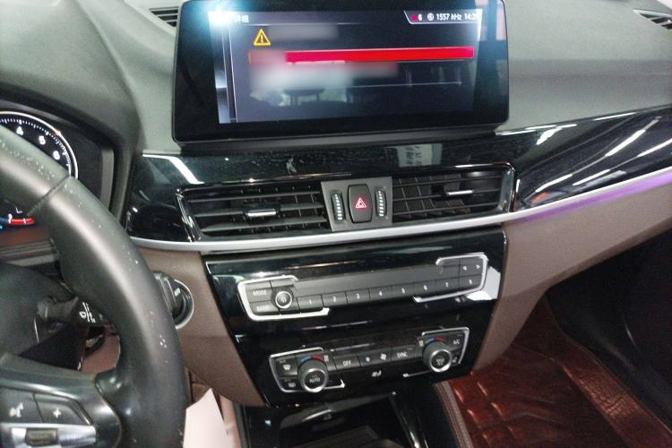 Used BMW X1 2022 sDrive20Li Luxury Model Audio And AC Panel