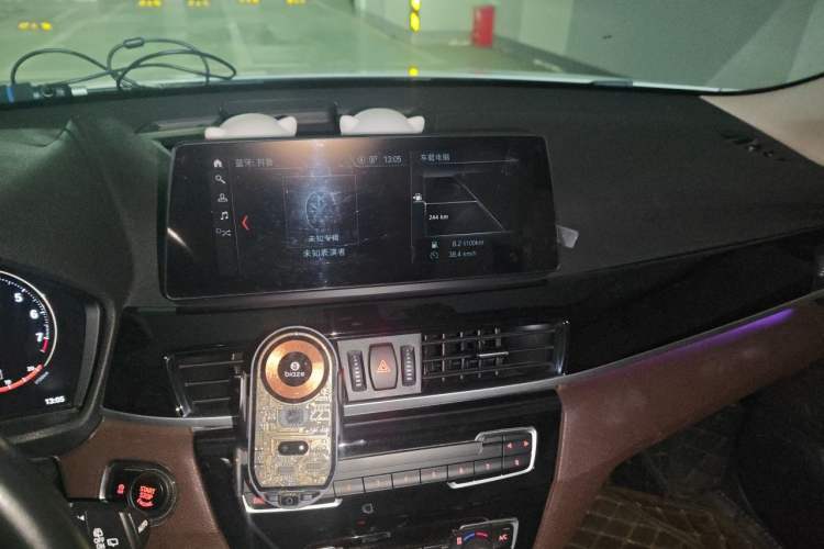Used BMW X1 2022 sDrive25Li Leading Model Audio And AC Panel