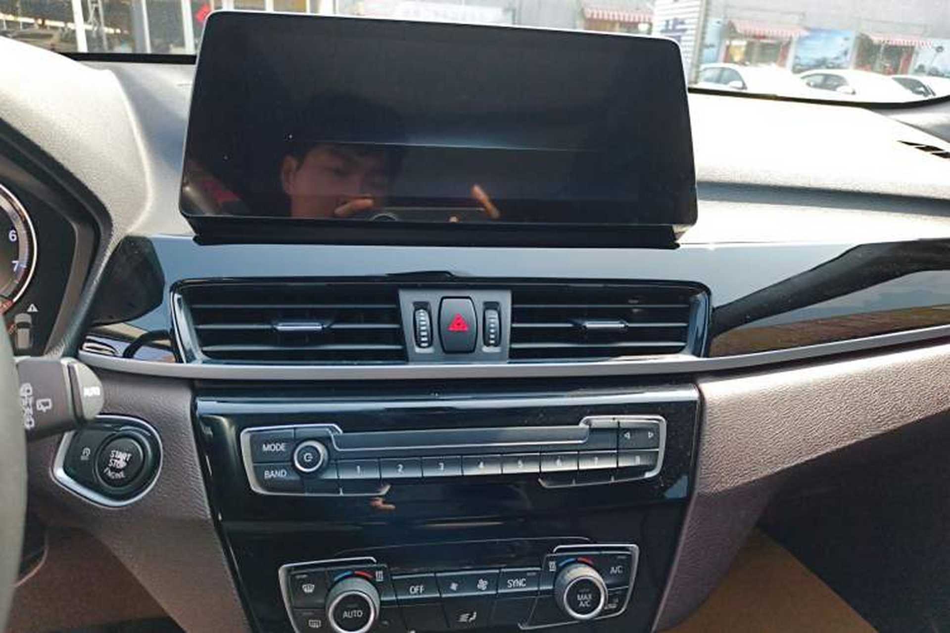 Used BMW X1 2022 sDrive25Li Leading Model Audio And AC Panel