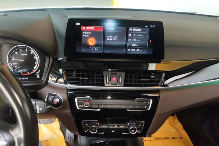 Used BMW X1 2022 sDrive25Li Leading Model Audio And AC Panel