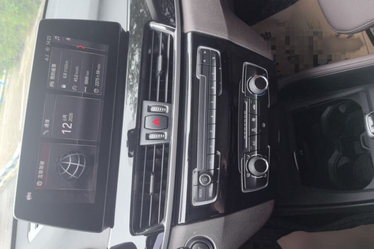 Used BMW X1 2022 sDrive20Li Fashion Model Audio And AC Panel