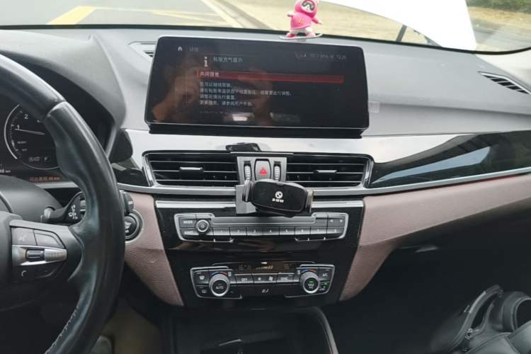 Used BMW X1 2022 sDrive25Li Leading Model Audio And AC Panel