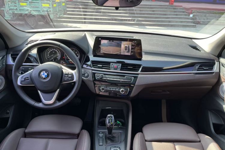 Used BMW X1 2022 sDrive20Li Fashion Model Audio And AC Panel