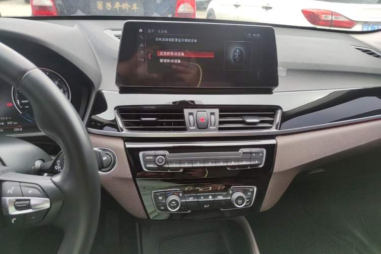 Used BMW X1 2022 sDrive25Li Leading Model Audio And AC Panel