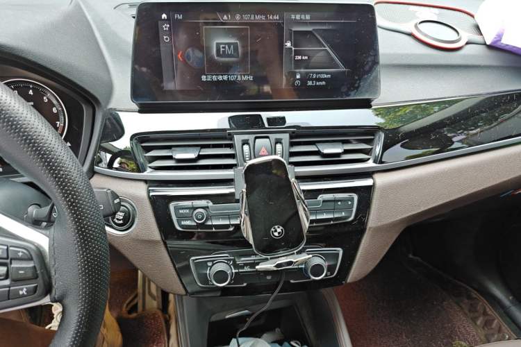 Used BMW X1 2022 sDrive20Li Fashion Model Audio And AC Panel