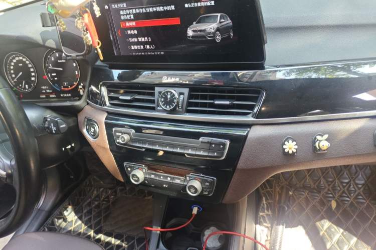 Used BMW X1 2022 sDrive25Li Leading Model Audio And AC Panel
