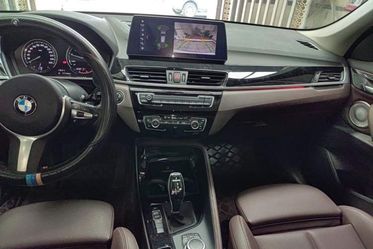 Used BMW X1 2022 sDrive20Li Luxury Model Audio And AC Panel
