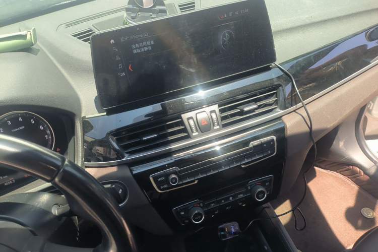 Used BMW X1 2022 sDrive25Li Leading Model Audio And AC Panel