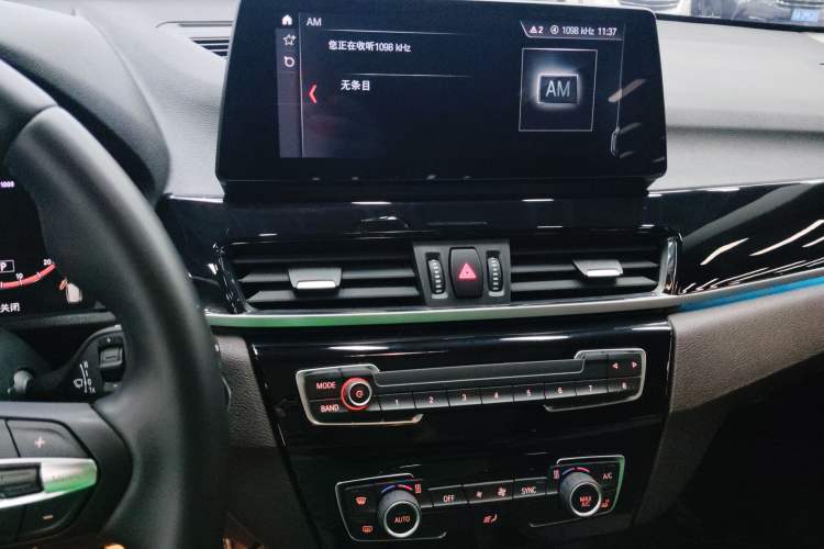 Used BMW X1 2022 sDrive25Li Leading Model Audio And AC Panel