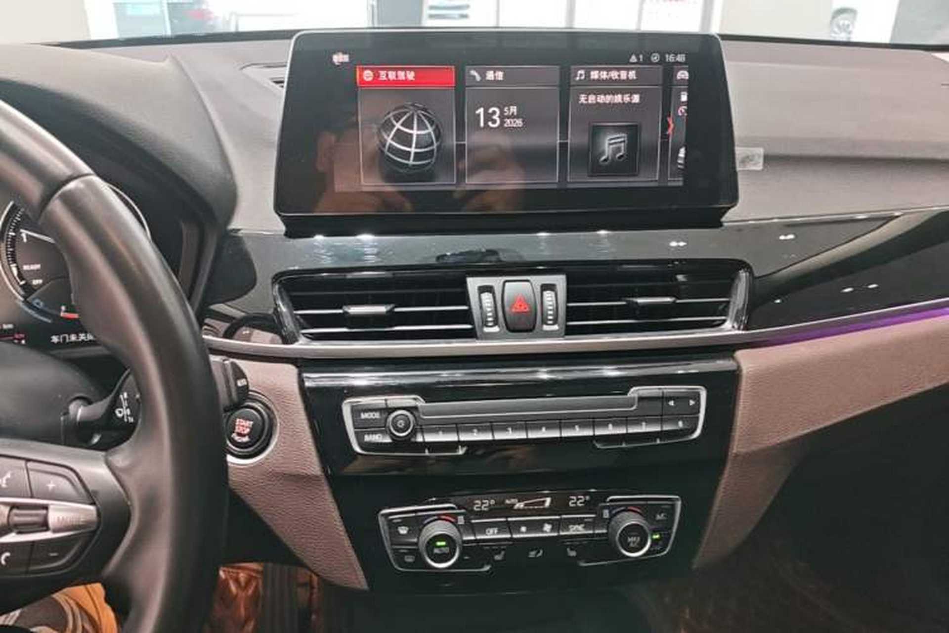Used BMW X1 2022 sDrive25Li Leading Model Audio And AC Panel