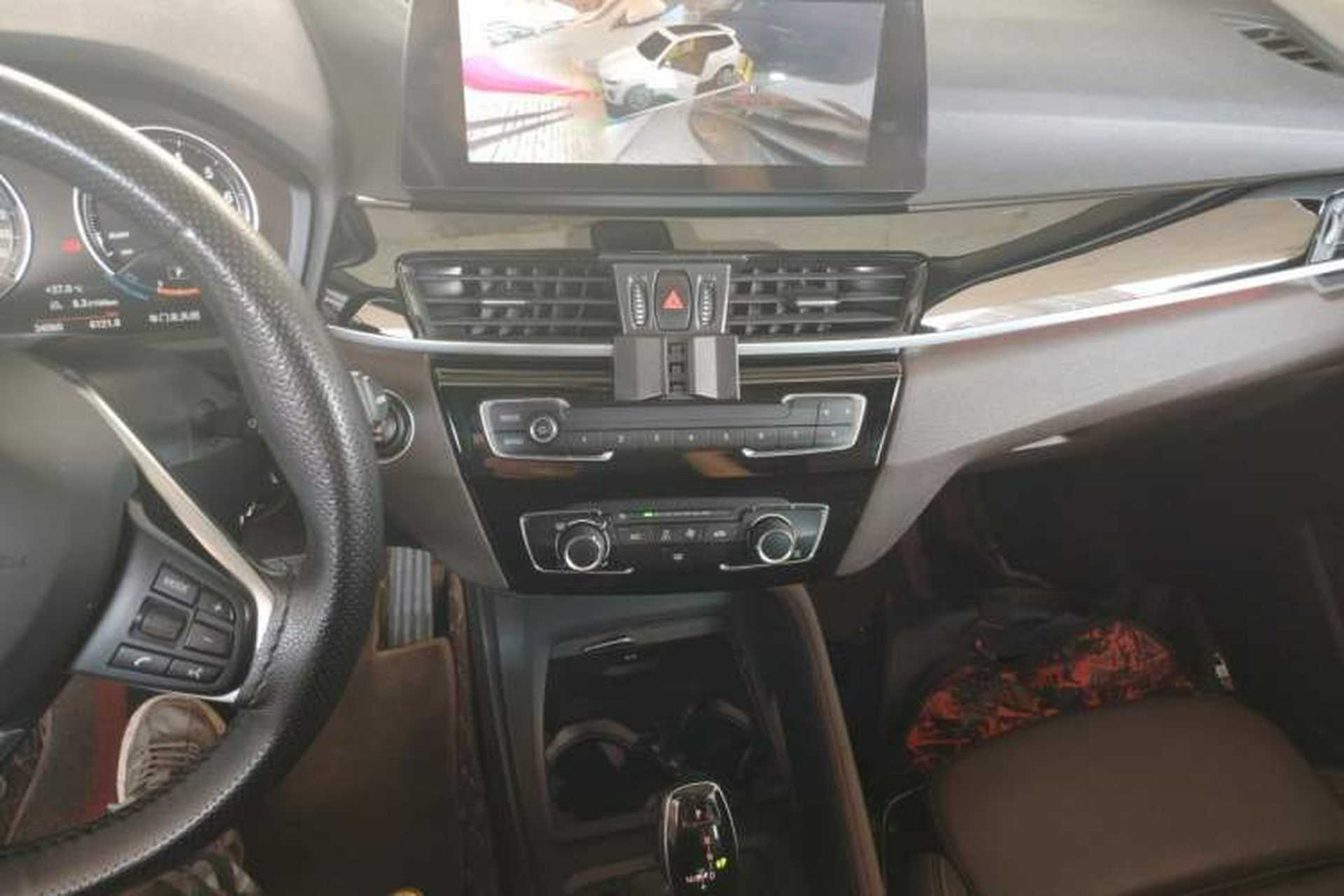 Used BMW X1 2022 sDrive20Li Fashion Model Audio And AC Panel