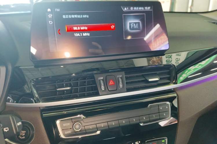 Used BMW X1 2022 sDrive25Li Leading Model Audio And AC Panel