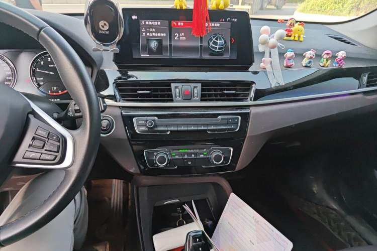 Used BMW X1 2022 sDrive20Li Fashion Model Audio And AC Panel