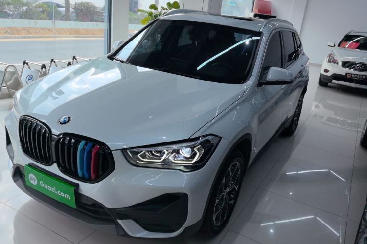 Used BMW X1 2022 sDrive25Li Leading Model Guazi used car, China used car export, Used car for sale, Used BMW cars, Cheapest cars for sale