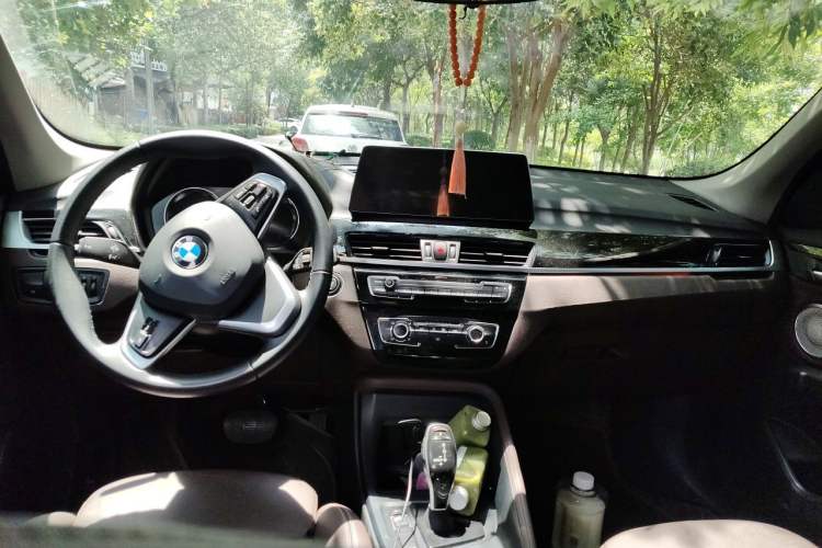 Used BMW X1 2022 sDrive20Li Fashion Model Center Console