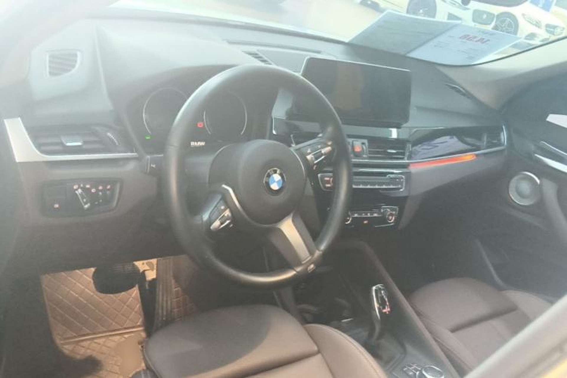 Used BMW X1 2022 sDrive25Li Leading Model Center Console