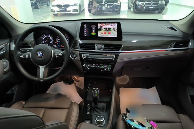 Used BMW X1 2022 xDrive25Li Luxury Model Center Console