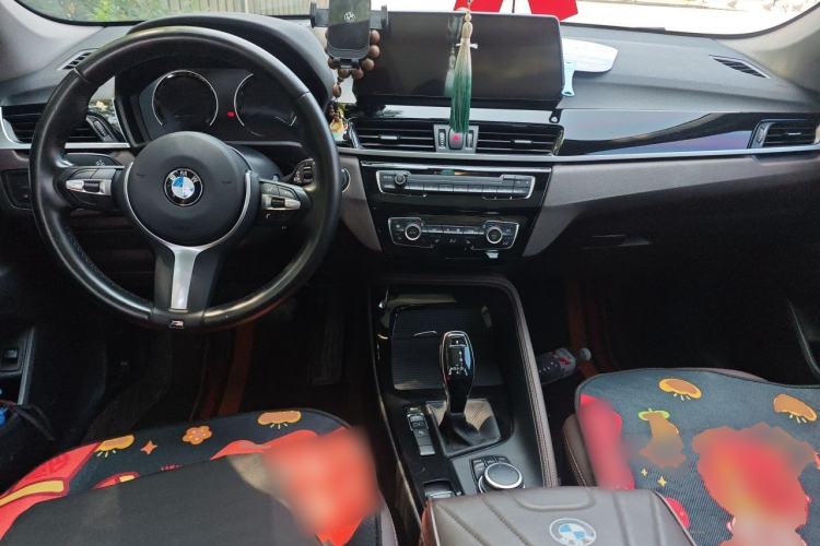 Used BMW X1 2022 sDrive20Li Luxury Model Center Console