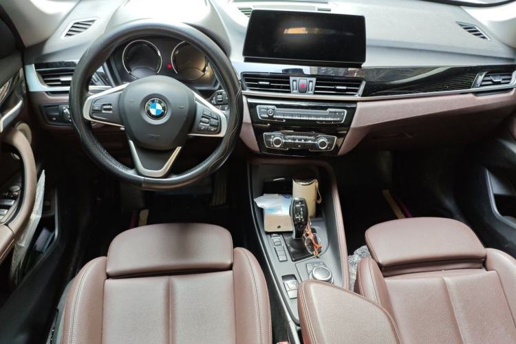 Used BMW X1 2022 sDrive20Li Fashion Model Center Console