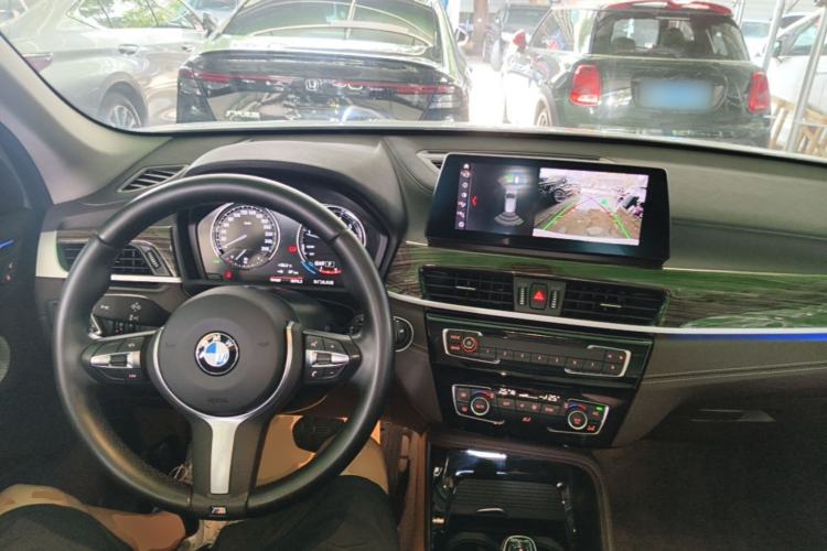 Used BMW X1 2022 xDrive25Li Luxury Model Center Console