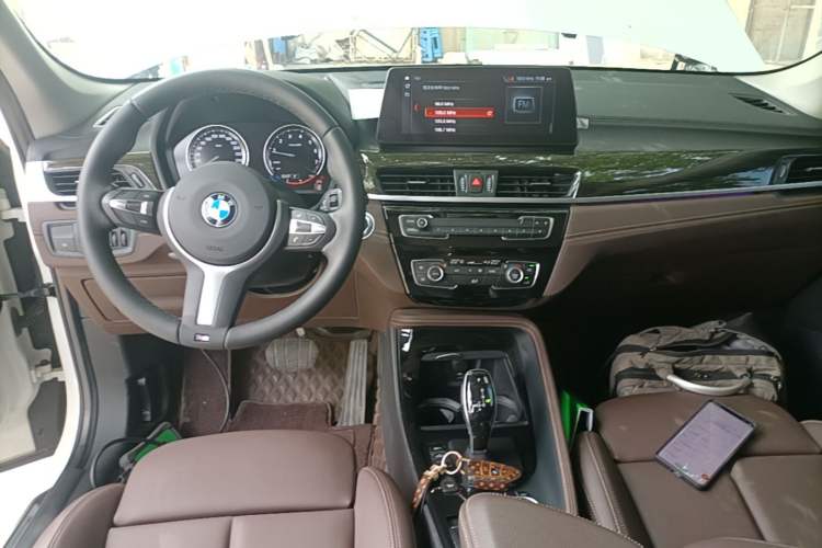 Used BMW X1 2022 xDrive25Li Luxury Model Center Console