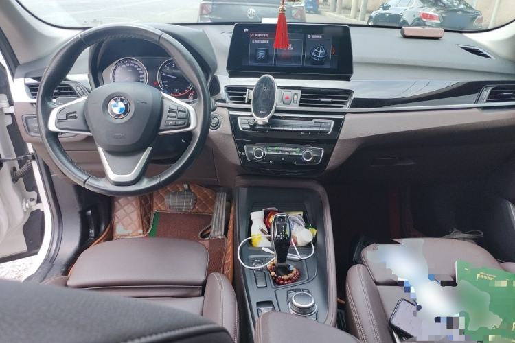 Used BMW X1 2022 sDrive20Li Fashion Model Center Console