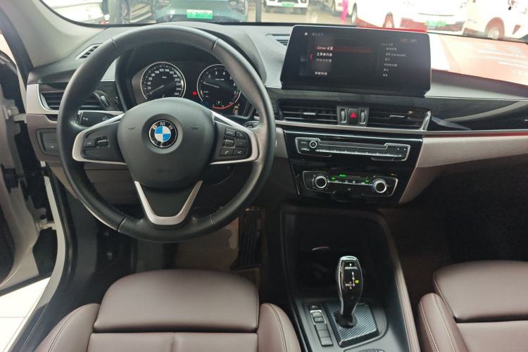 Used BMW X1 2022 sDrive20Li Fashion Model Center Console