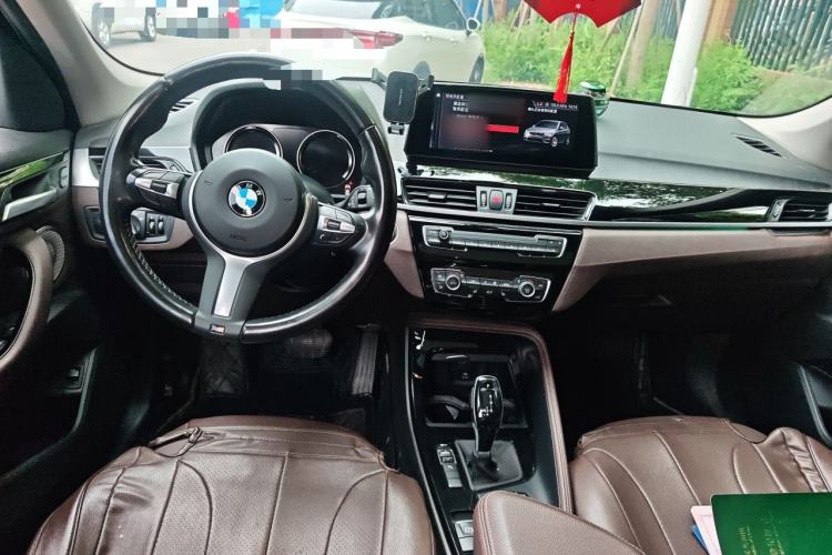 Used BMW X1 2022 sDrive20Li Luxury Model Center Console