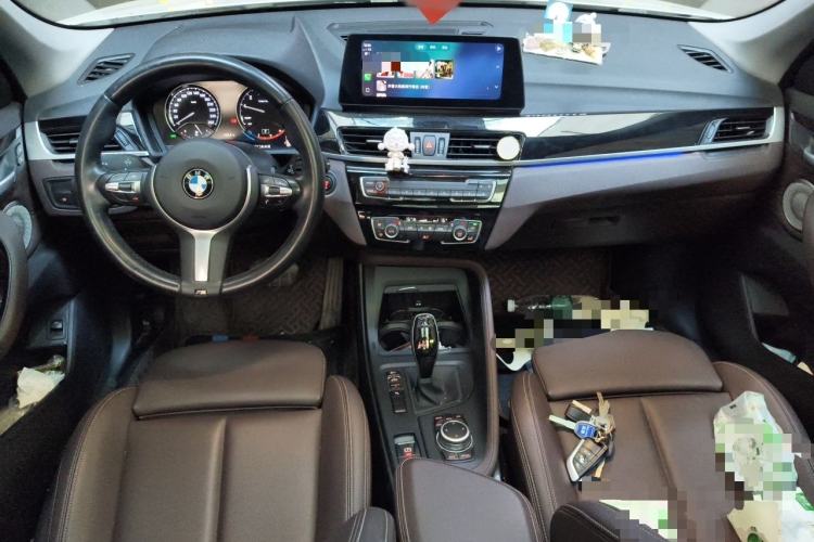 Used BMW X1 2022 sDrive25Li Leading Model Center Console