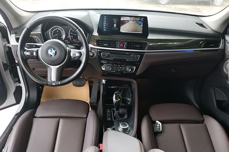Used BMW X1 2022 xDrive25Li Luxury Model Center Console