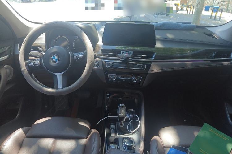 Used BMW X1 2022 xDrive25Li Luxury Model Center Console