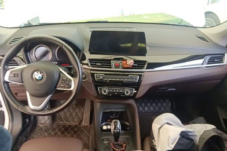 Used BMW X1 2022 sDrive20Li Fashion Model Center Console