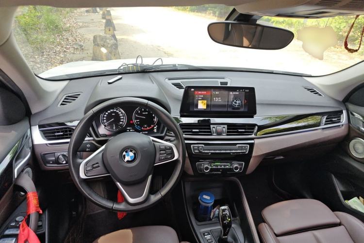 Used BMW X1 2022 sDrive20Li Fashion Model Center Console