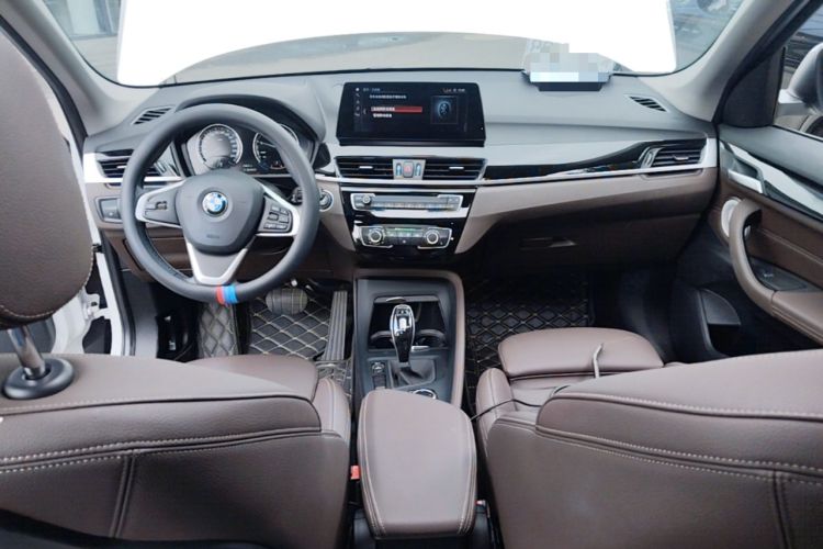 Used BMW X1 2022 sDrive20Li Fashion Model Center Console