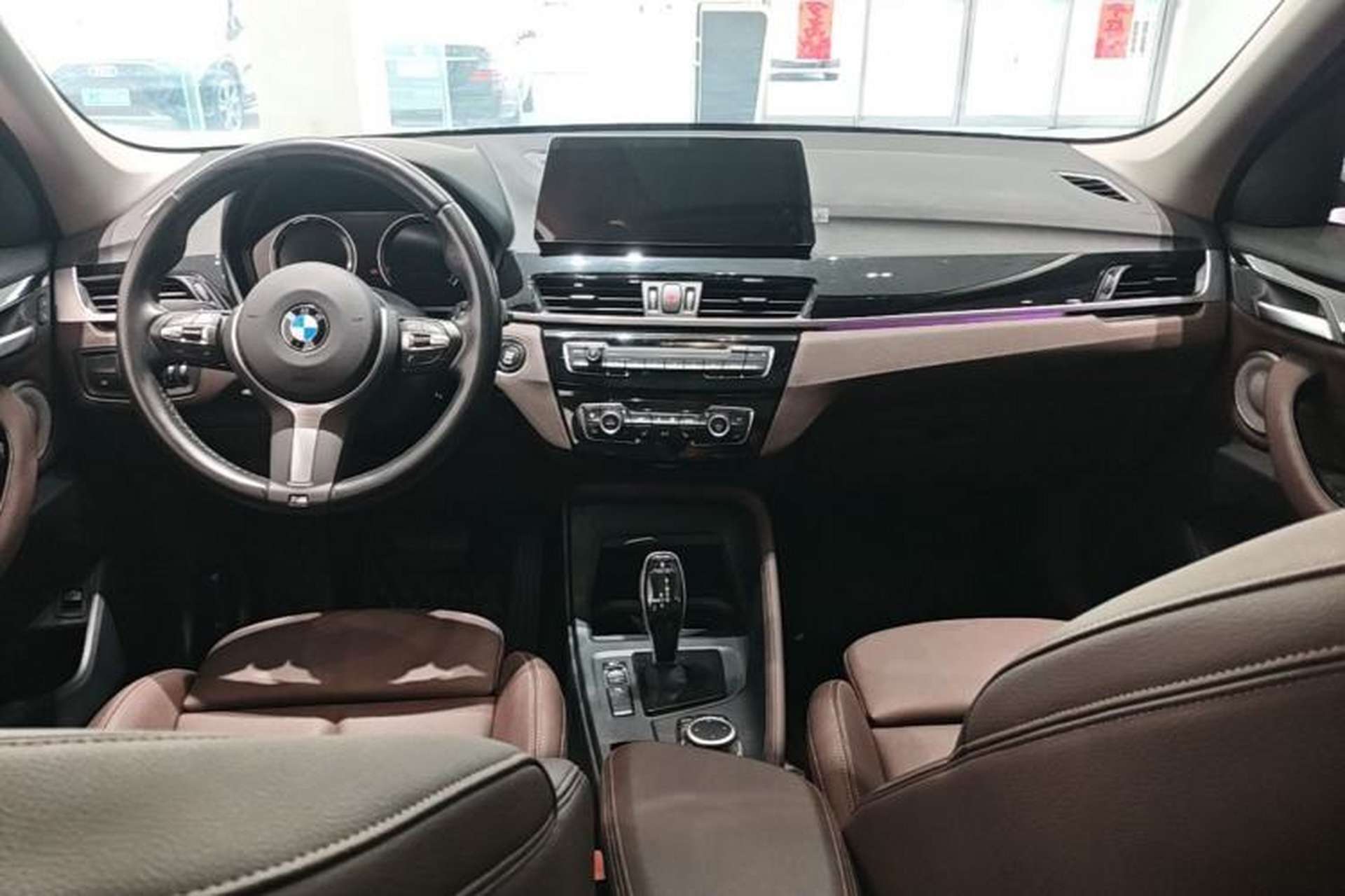 Used BMW X1 2022 sDrive25Li Leading Model Center Console