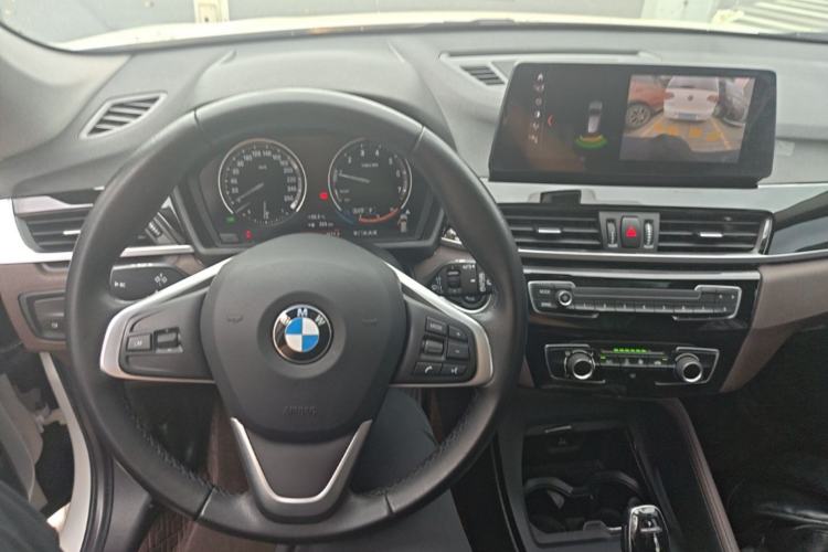 Used BMW X1 2022 sDrive20Li Fashion Model Center Console