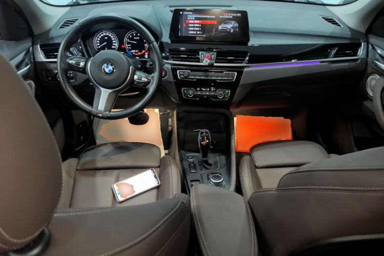 Used BMW X1 2022 sDrive25Li Leading Model Center Console